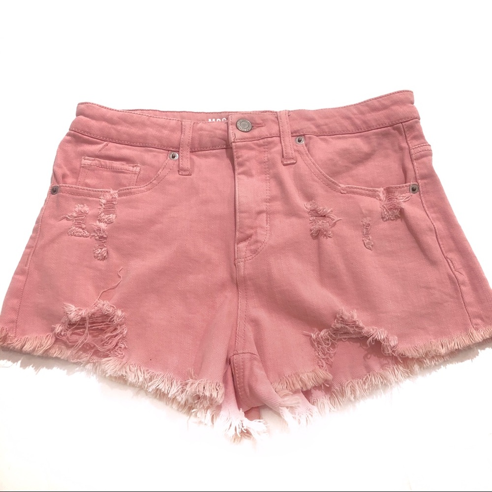 🍒Cute Light Pink High Waisted Distressed Shorts